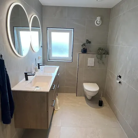 Διαμέρισμα Large House With 3 Bedrooms And A Private Garden Στάβανγκερ